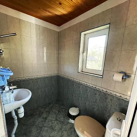 Diva أبريلتسي